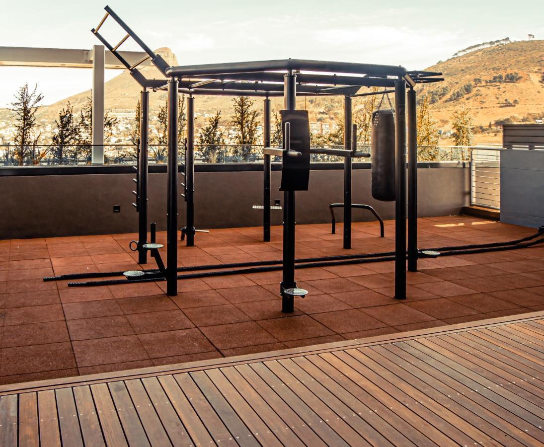 16 On Bree Luxury Studio Apartment With City Mountain Views Le Cap Extérieur photo